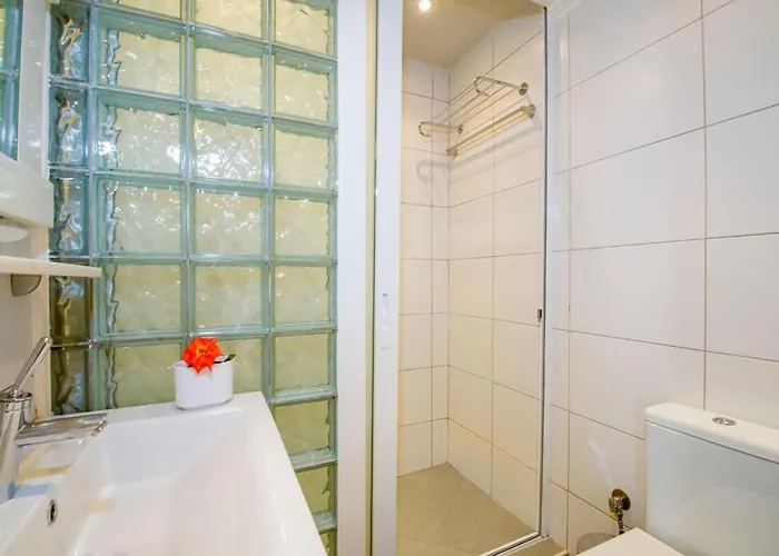 The Seaside 하니아