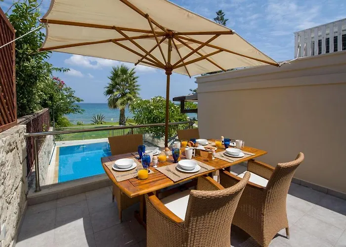 The Seaside * Chania (Crete)